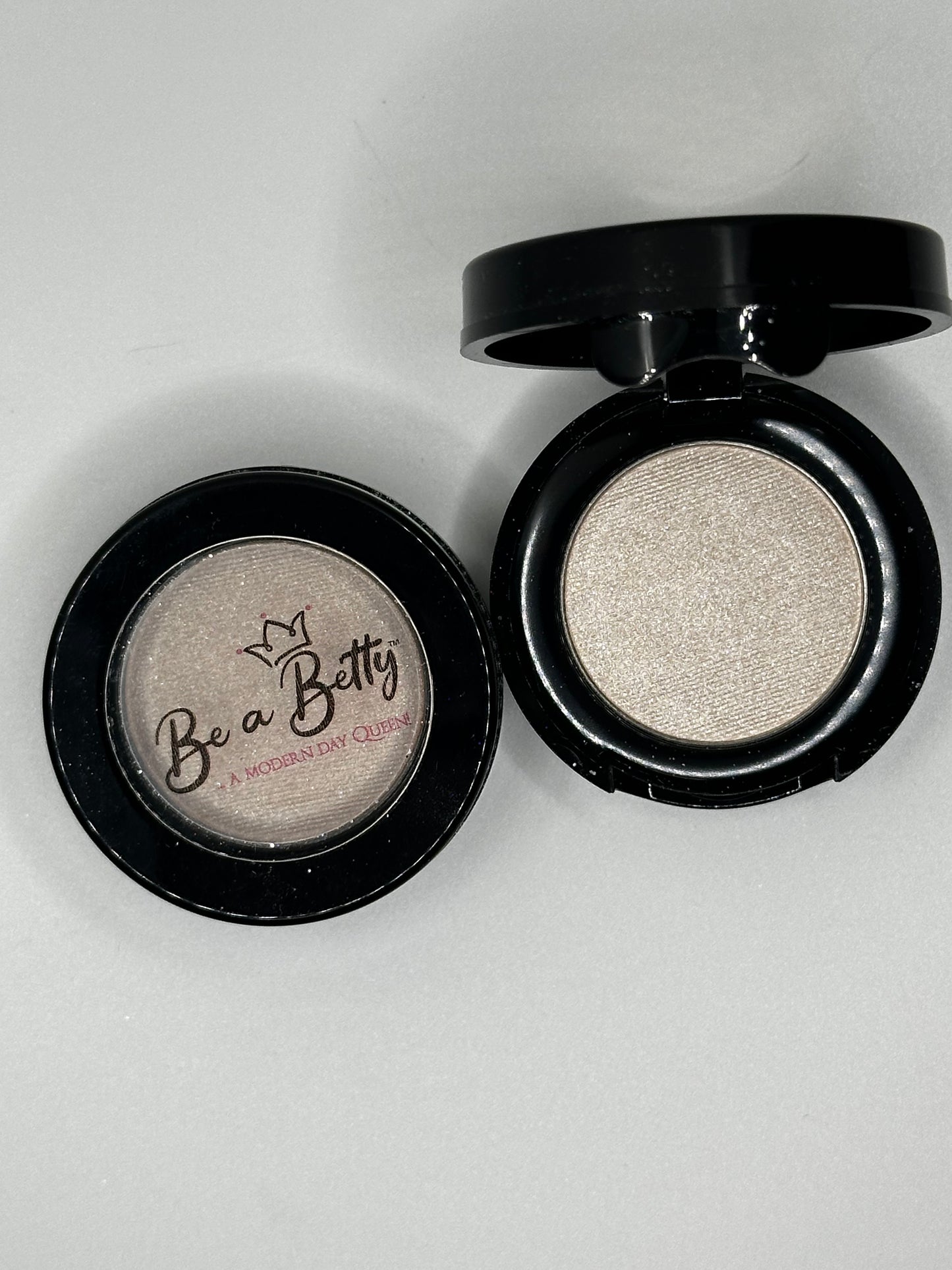 Eye Shadow Single-Sugar Cookie