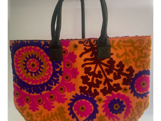 Embroidered Tote - Be a Betty